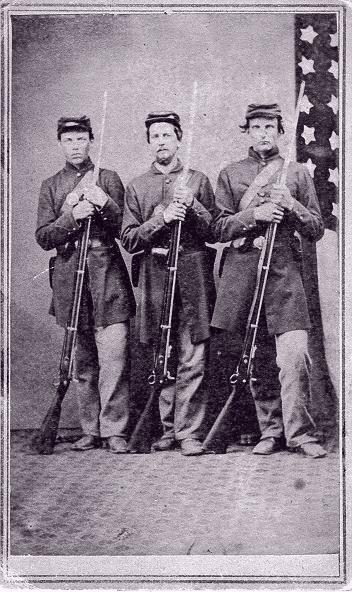 Buddies - 3 men of the 144th