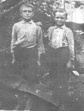 Ken and Arthur Warren
