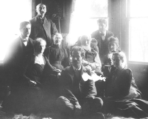 Hoy Family - Christmas 1900